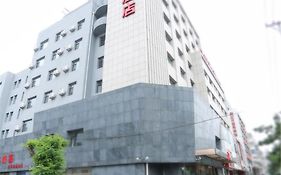 Ibis Jinzhou Yunfei St 4*